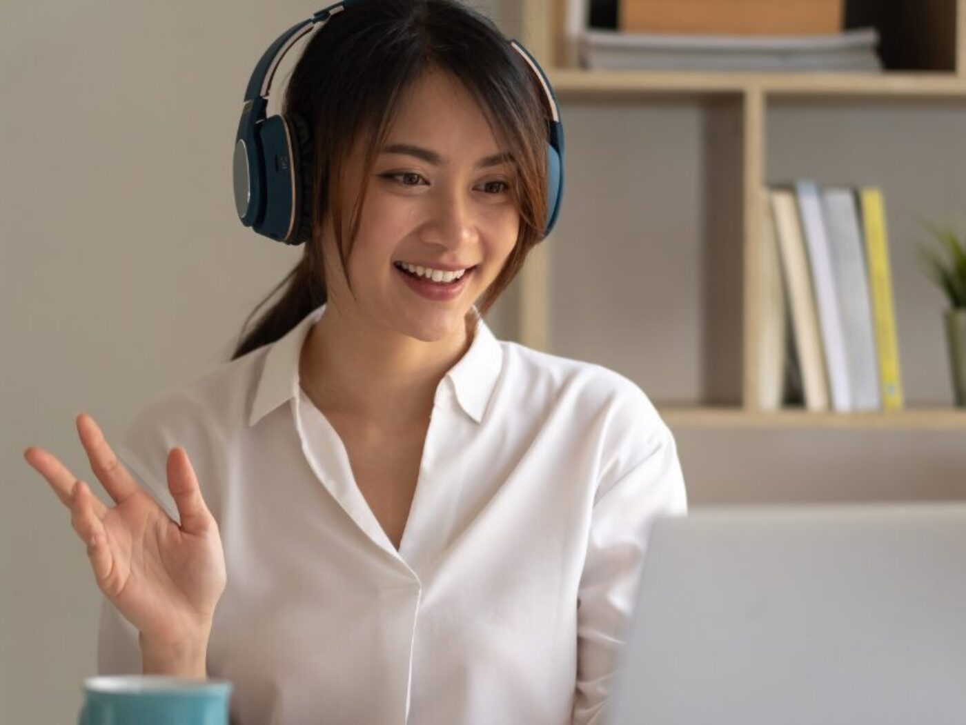 teacher using ai on computer